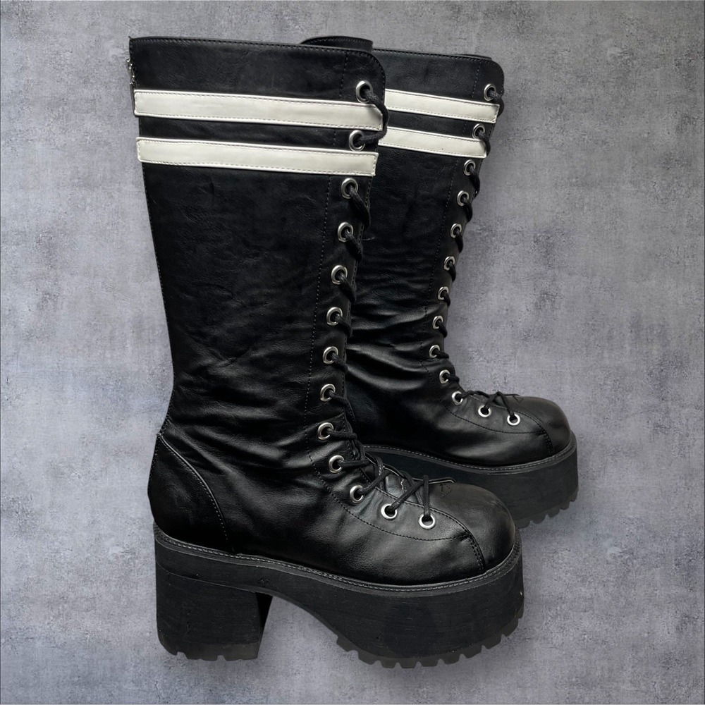 Demonia Ranger Lace Up Knee High Platform Combat Boots Womens 8 Grunge Emo Alt